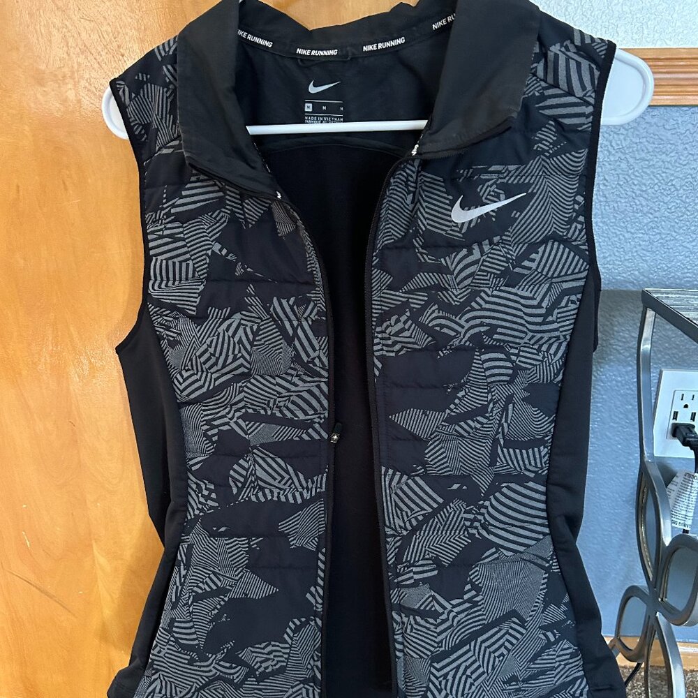 Women's Nike Running Vest-Medium